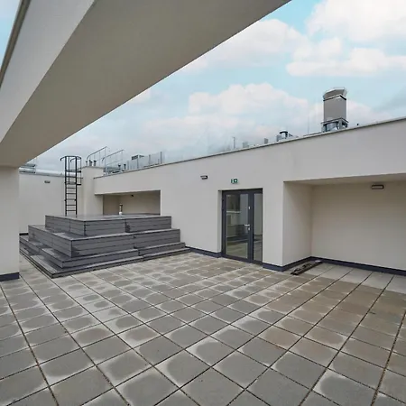 Modern Studio Slonimskiego With Balcony By Renters Apartment *