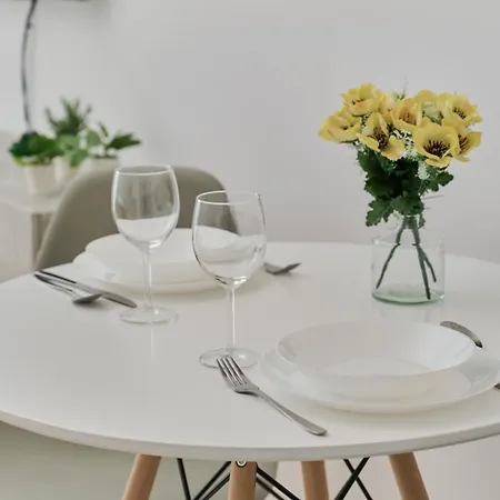 Appartamento Modern Studio Slonimskiego With Balcony By Renters